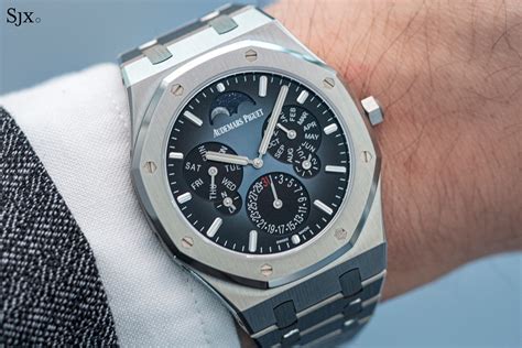royal oak perpetual calendar ultra thin